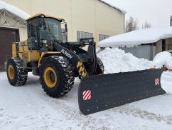 Отвал для фронтального погрузчика КПО 3300 Отвал для фронтального погрузчика КПО 3300